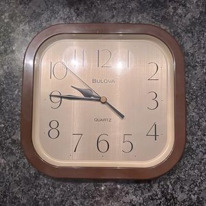 Rare Vintage MCM Bulova Quartz Wall Clock